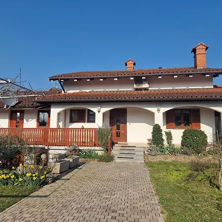 Merlin Apartman *